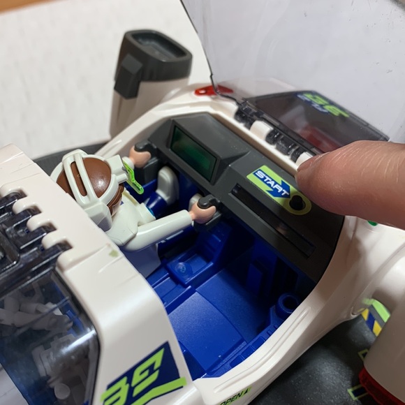 E-Rangers Turbo Jet w/Launch Pad - 5150 by Playmobil Future Planet - Picture 10 of 16